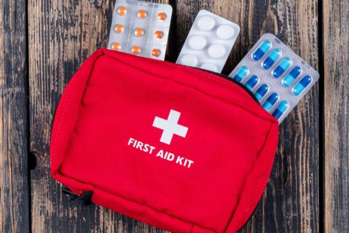 Что положить в аптечку путешественника: советы врача и список необходимого | Врач Врублевский рассказал, как собрать аптечку для поездки