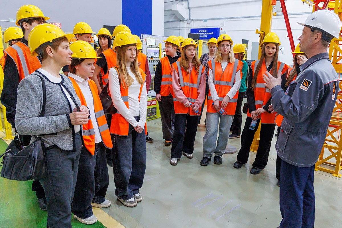 На СинТЗ наградили школьников проекта «Точка опоры» и выбрали лучших | В Каменске-Уральском подвели итоги проекта «Точка опоры»