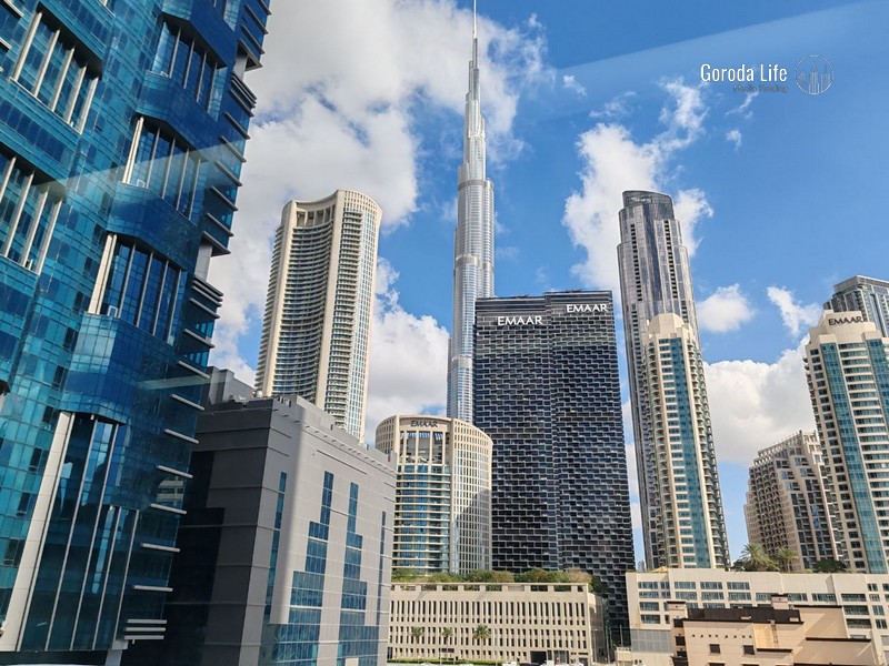 Уральцев экстренно возвращают из ОАЭ после отмены рейсов | Из ОАЭ начали вывозить уральских туристов